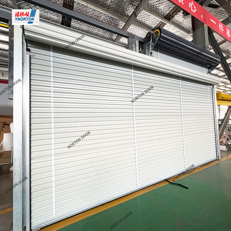 Extend the service cycle of manual roll up door and build a strong security line