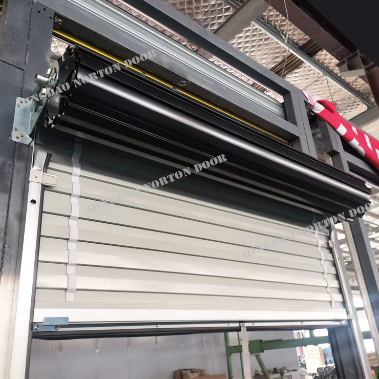 electric roll up door